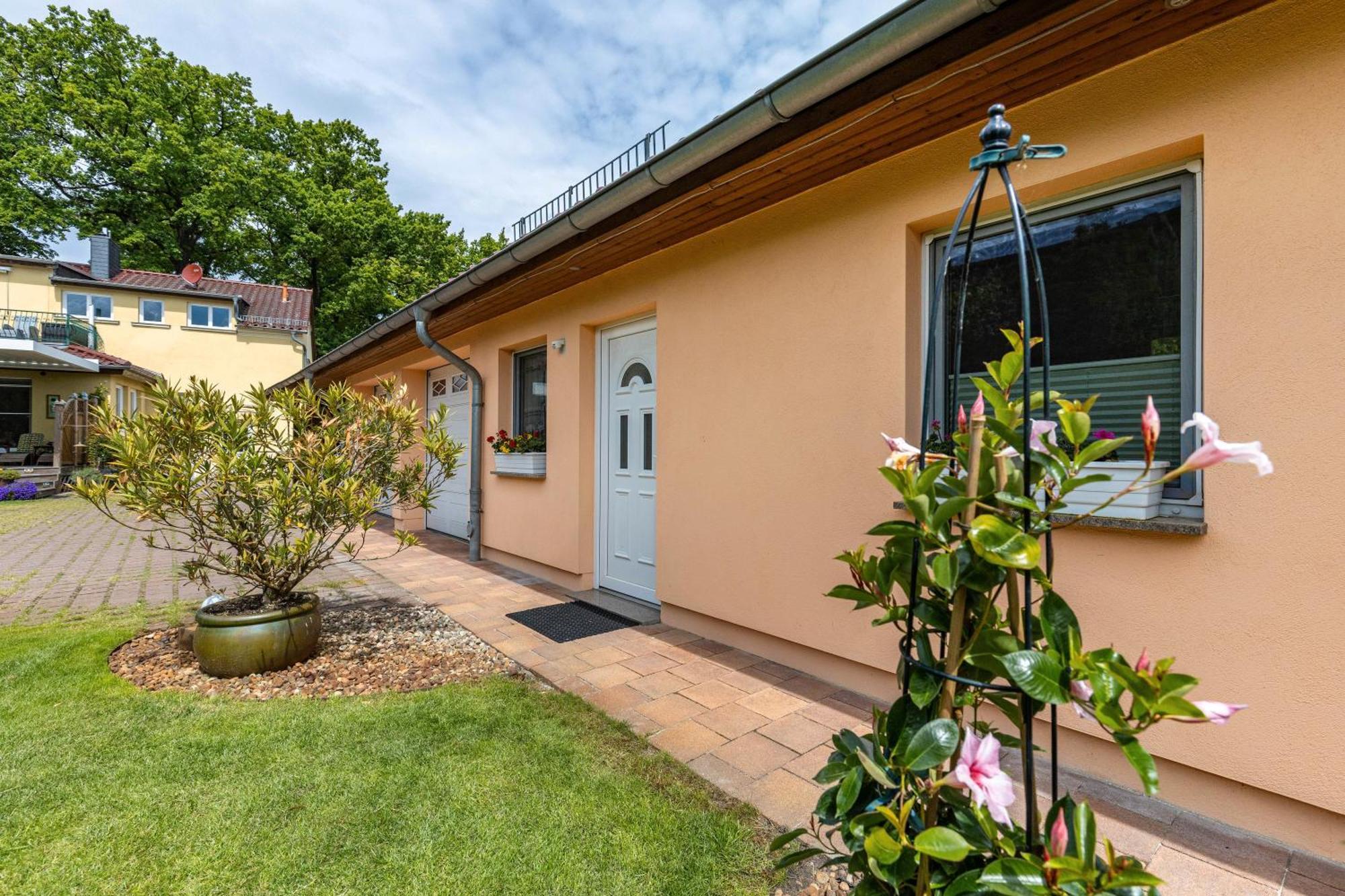 Ferienhaus Jasmin Neuruppin Bagian luar foto